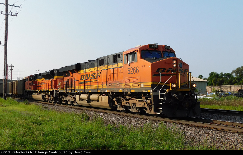 BNSF 6266